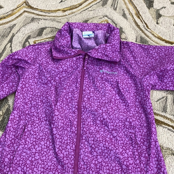 💕 Columbia pink purple rain jacket hooded windbreaker sz Medium nwot 💕 - Picture 8 of 14